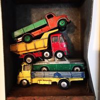 Honest Goods Vintage logo