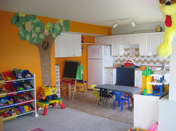 Sun Fun Childcare Centre logo